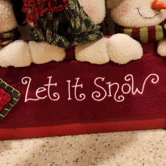 Snowman Let It Snow Wooden Hanging Sign - Picture 5 of 6